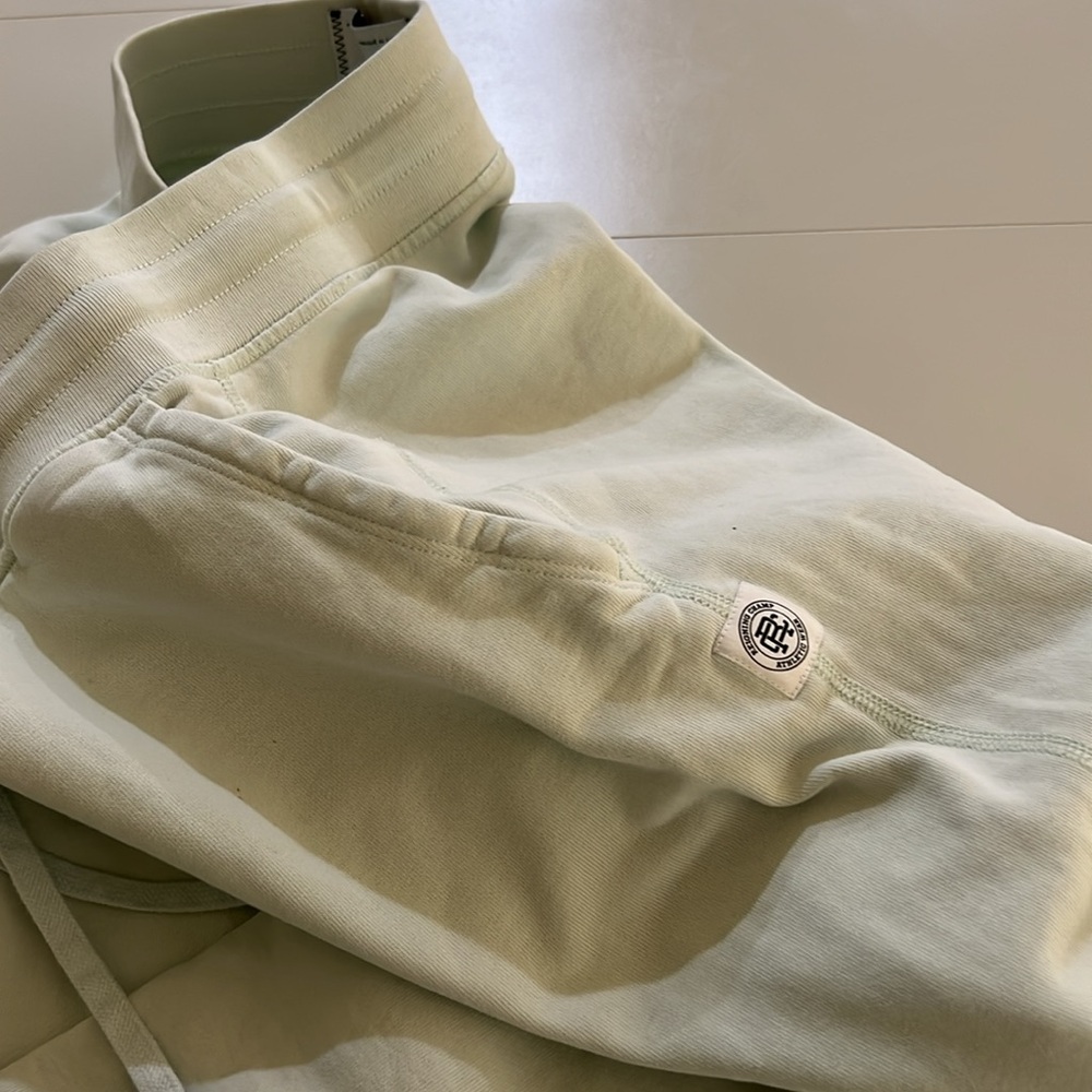 Reigning champ joggers - Picture 9 of 12
